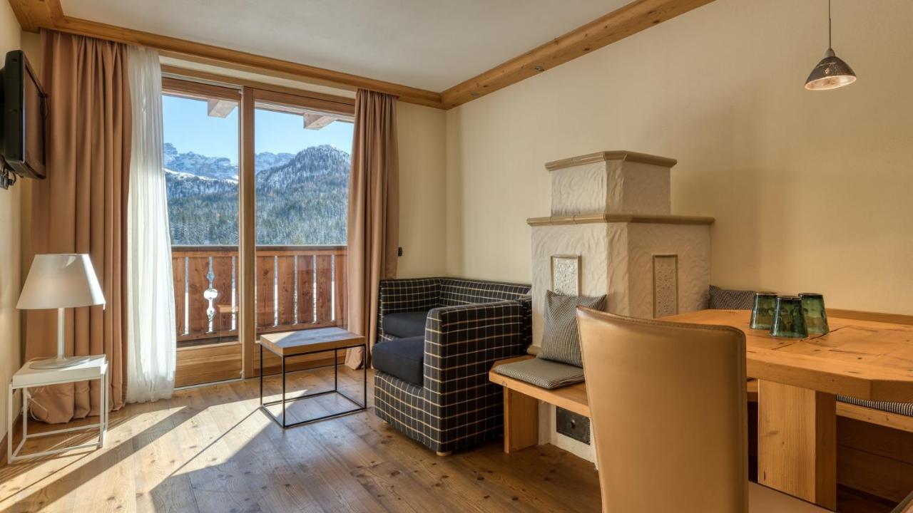 Maribel Hotel Madonna エクステリア 写真