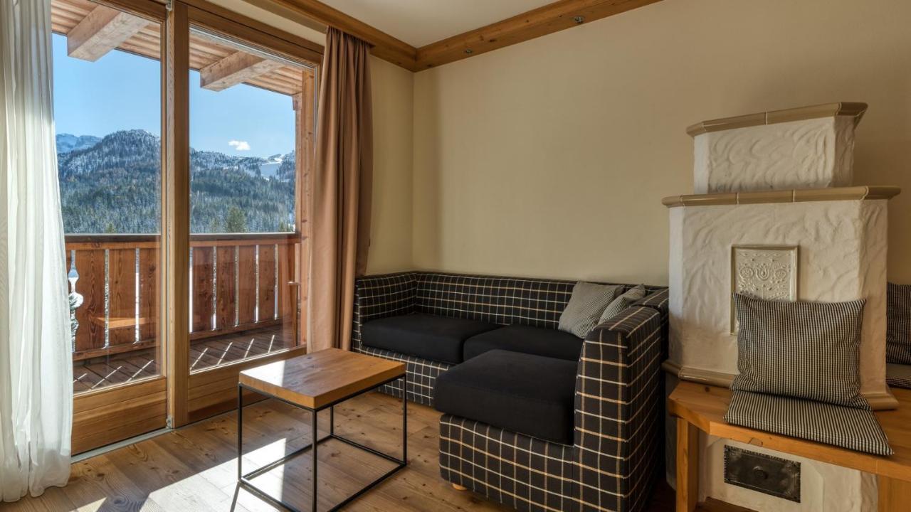 Maribel Hotel Madonna エクステリア 写真