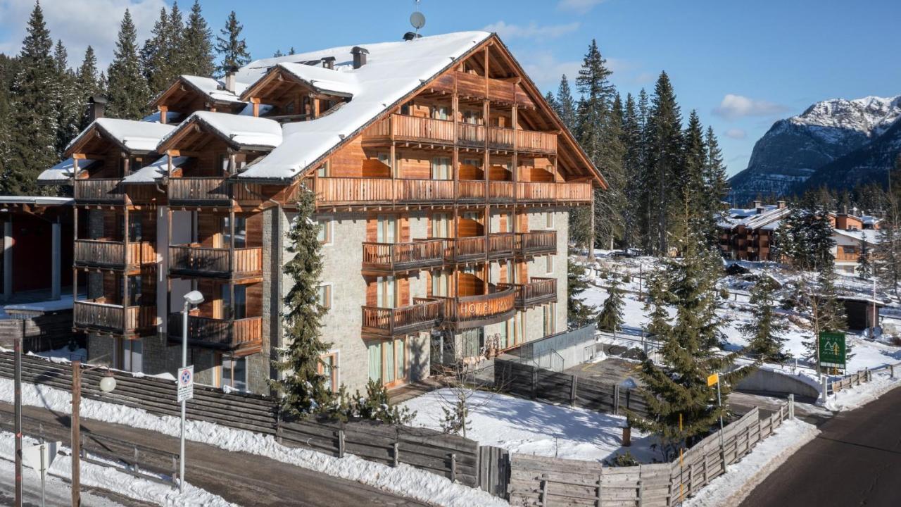 Maribel Hotel Madonna エクステリア 写真