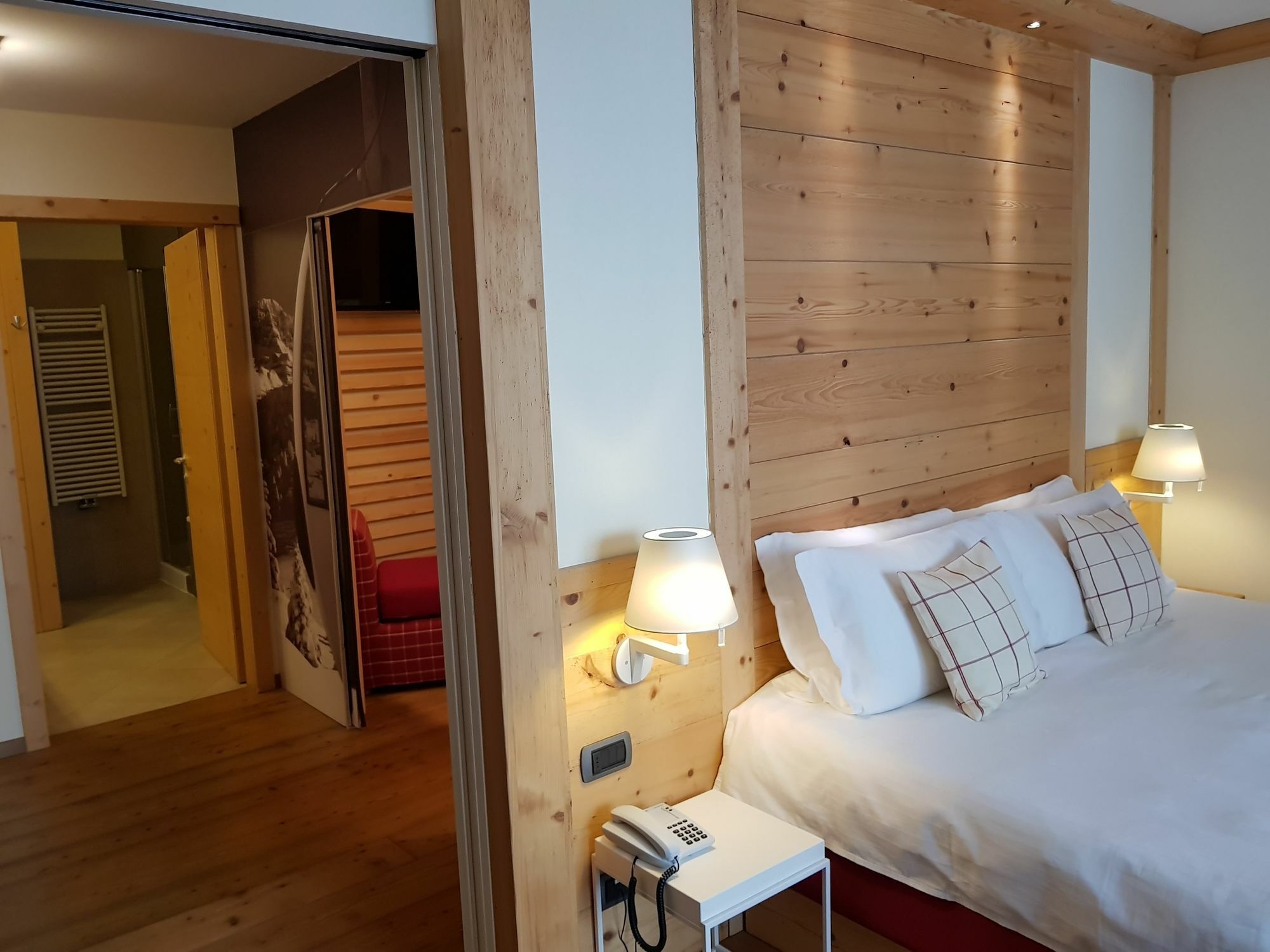 Maribel Hotel Madonna エクステリア 写真
